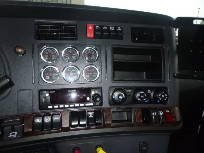 2022 Kenworth T680-20