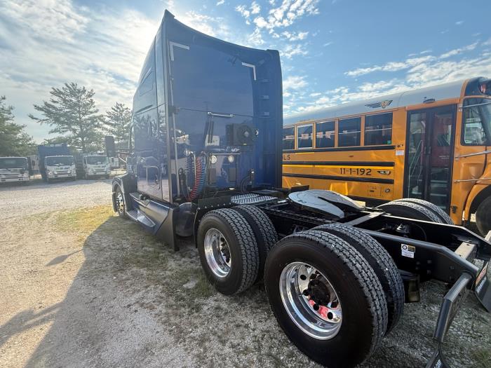 2022 Kenworth T680-5