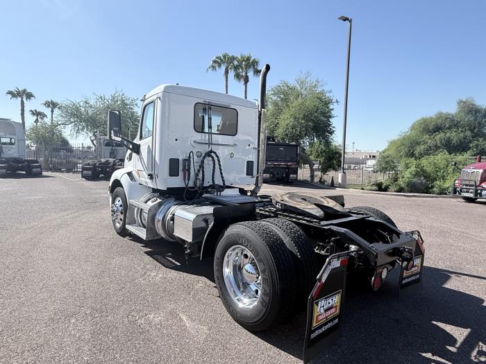 2018 Peterbilt 579-2