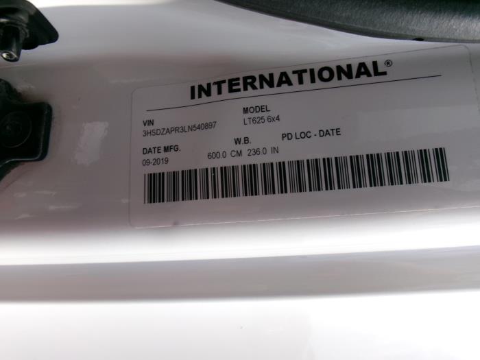 2020 International LT625-12