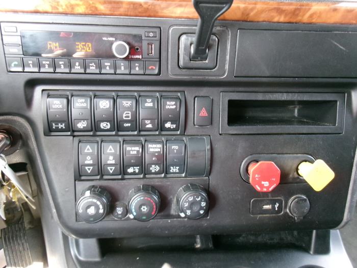 2020 International LT625-9