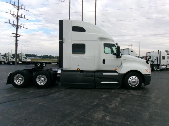 2022 International LT625-3