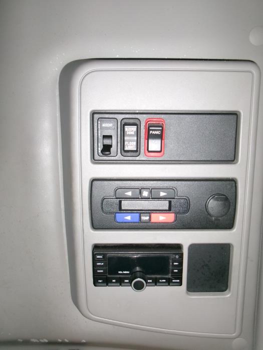2022 International LT625-19
