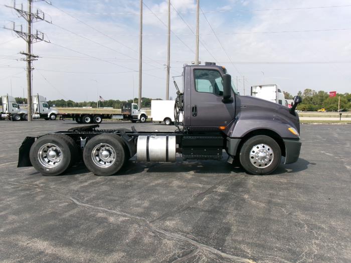 2023 International LT625-1