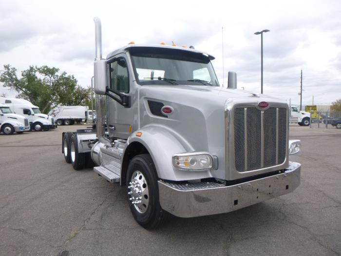 2021 Peterbilt 567-1