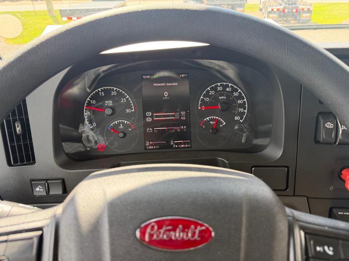 2027 Peterbilt 548-9