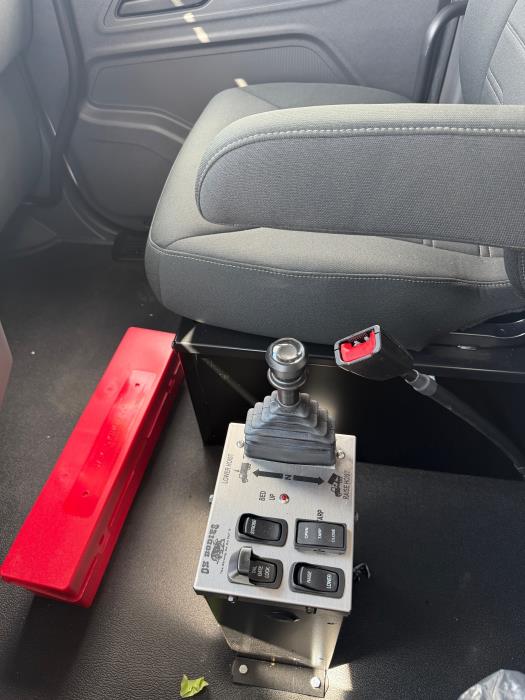 2027 Peterbilt 548-11