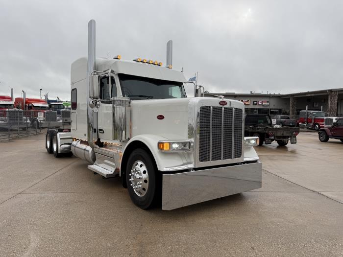 2027 Peterbilt 589-5