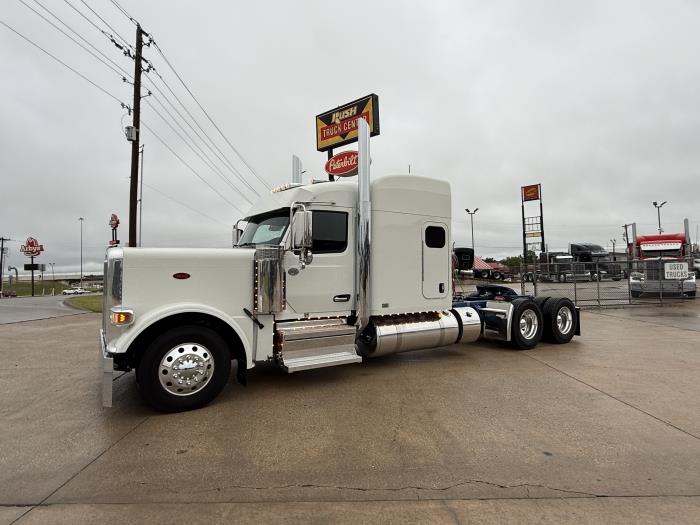 2027 Peterbilt 589-33