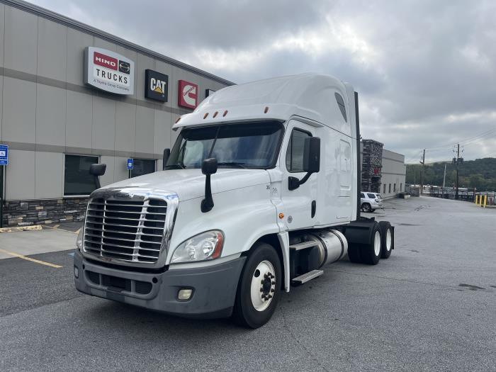 2020 Freightliner Cascadia-0