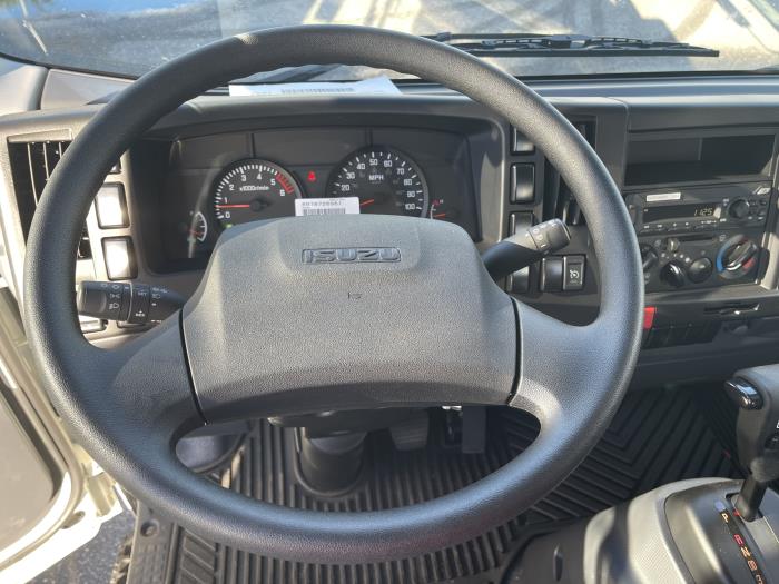 2026 Isuzu NRR-6