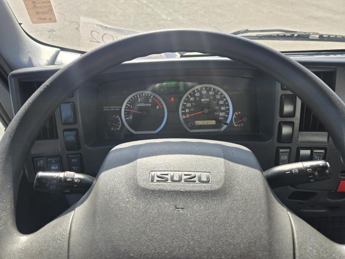 2018 Isuzu NPR-2