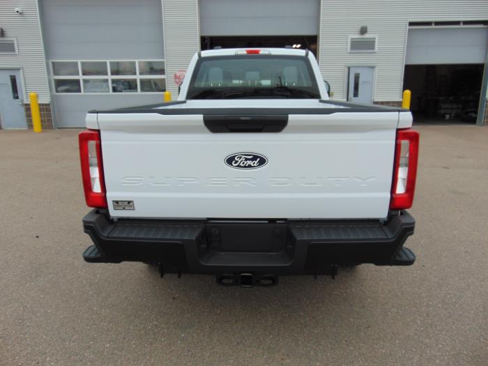 2027 Ford F-350-3