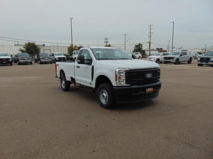 2027 Ford F-250-2