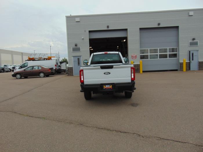 2027 Ford F-250-5