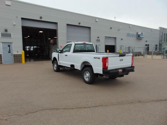 2027 Ford F-250-6