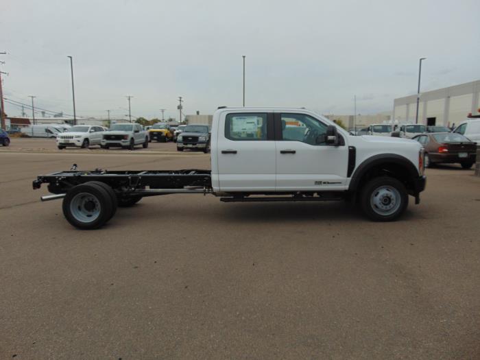 2026 Ford F-450-3