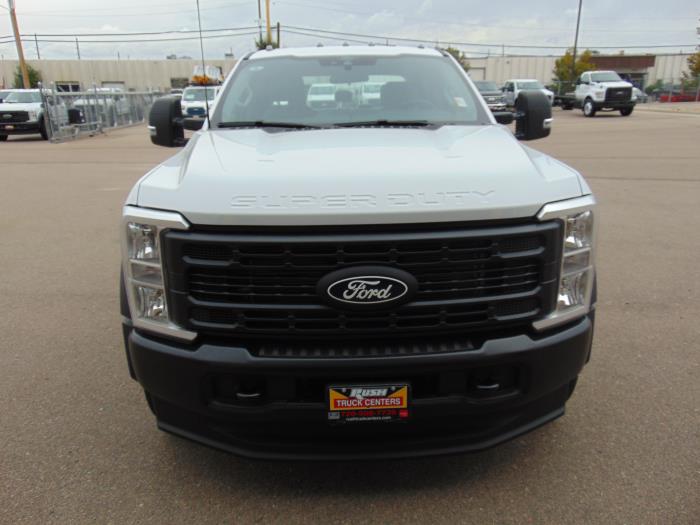 2027 Ford F-550-7