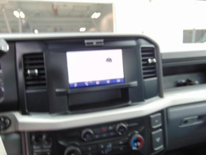 2027 Ford F-550-12