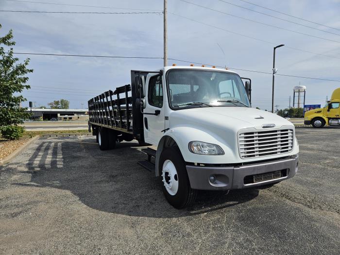 2020 Freightliner Business Class M2 106-2