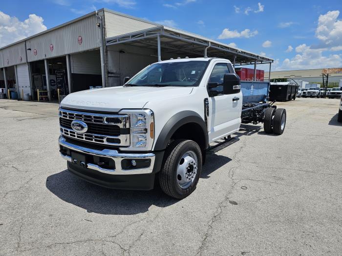 2026 Ford F-550-1