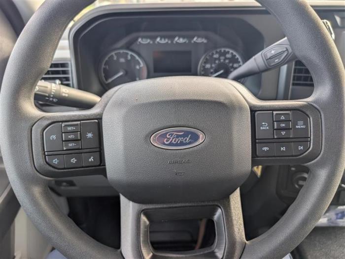 2026 Ford F-550-15