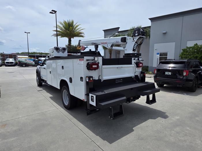 2026 Ford F-550-7