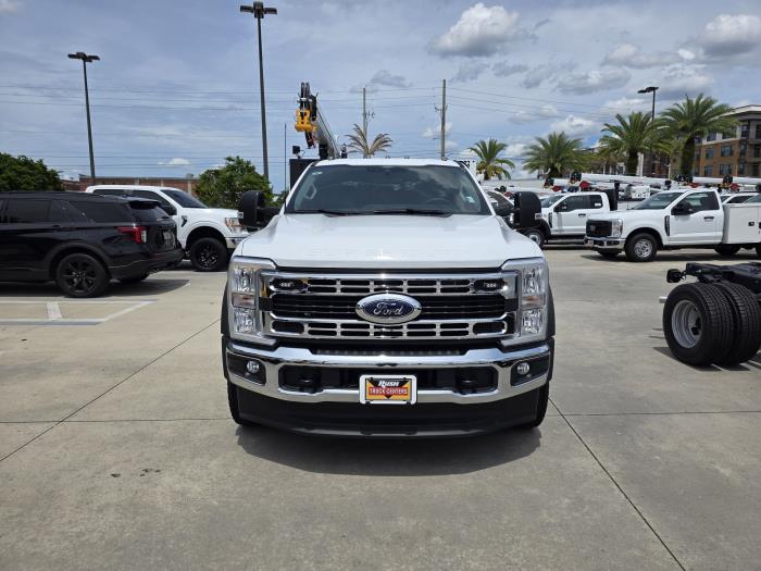 2026 Ford F-550-2