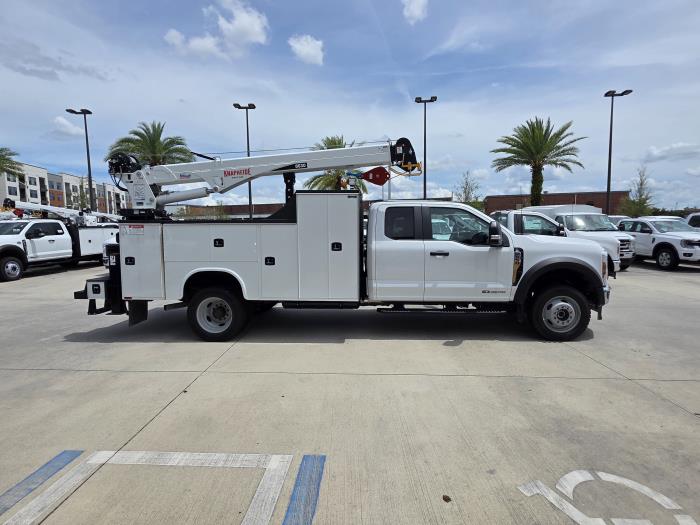 2026 Ford F-550-3
