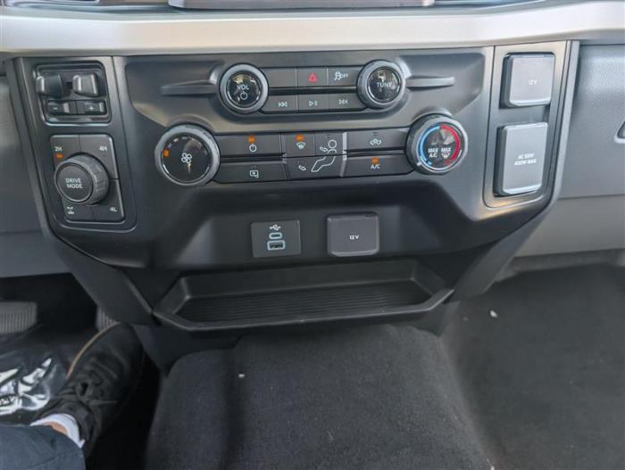2027 Ford F-350-19