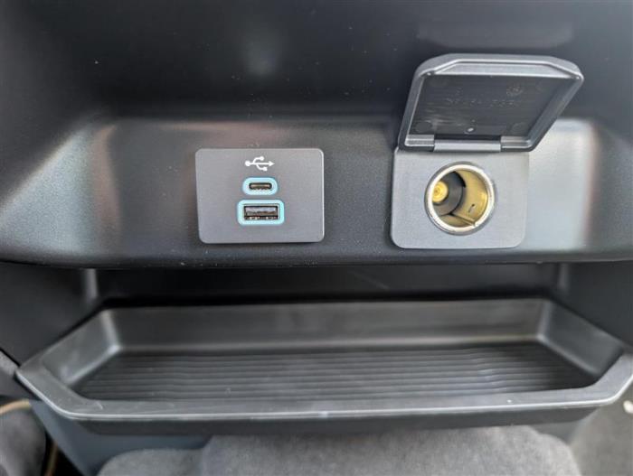 2027 Ford F-350-21