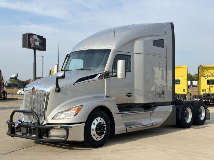 2023 Kenworth T680-0
