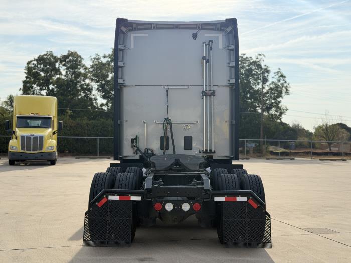 2023 Kenworth T680-5