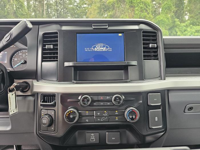 2026 Ford F-550-8