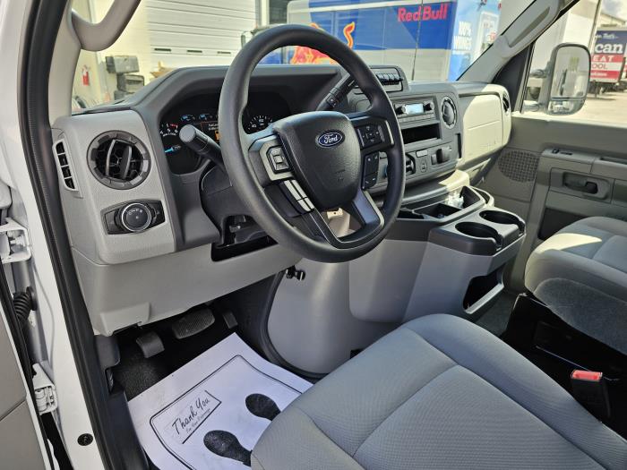 2027 Ford E-350-20