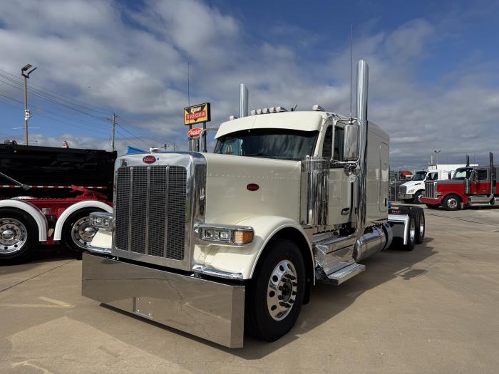 2027 Peterbilt 589-19