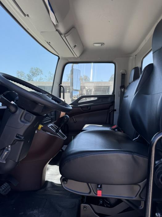 2027 Hino L6-10
