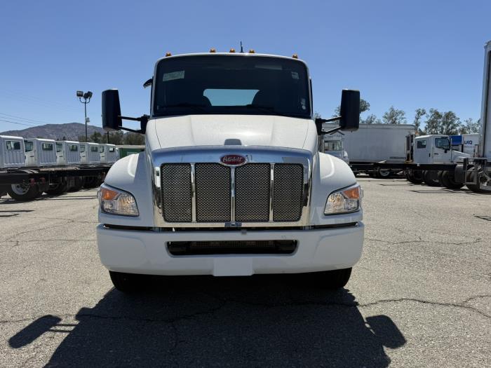 2027 Peterbilt 536-2