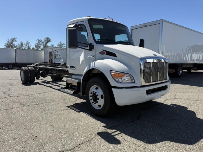 2027 Peterbilt 536-3