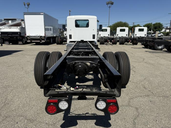2027 Peterbilt 536-6