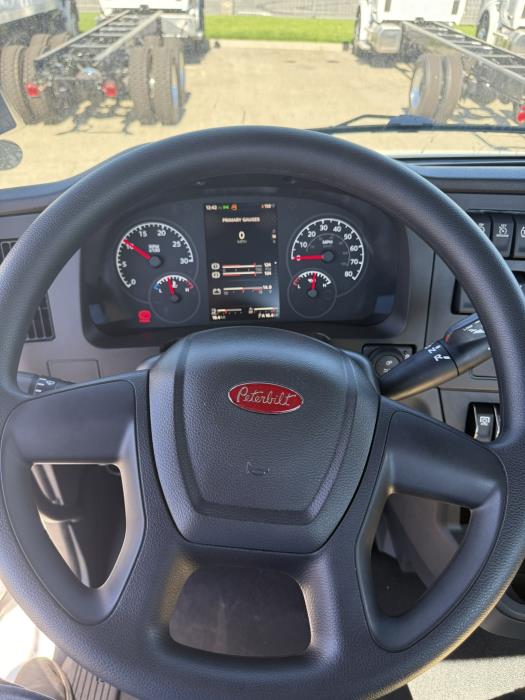2027 Peterbilt 536-11