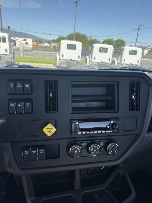 2027 Peterbilt 536-12