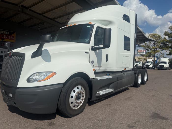 2022 International LT625-0