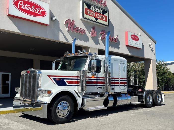 2027 Peterbilt 589-0