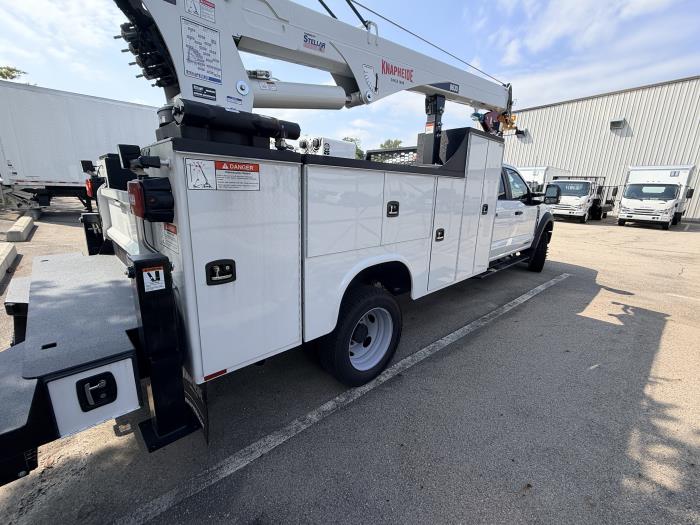 2026 Ford F-550 — photo 3