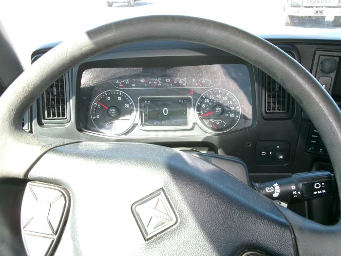 2023 International HX620-14
