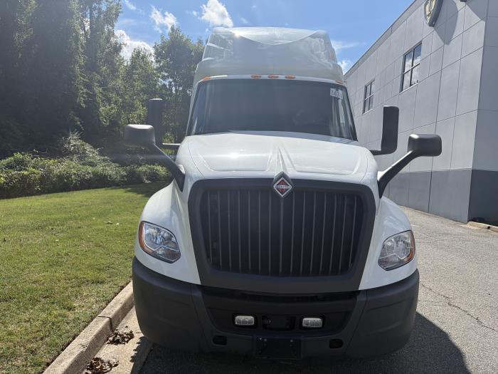 2022 International LT625-1