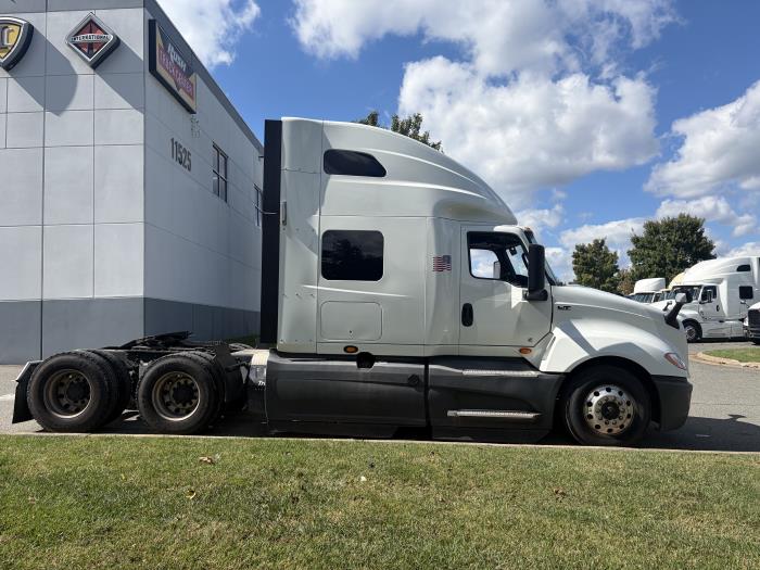 2022 International LT625-3