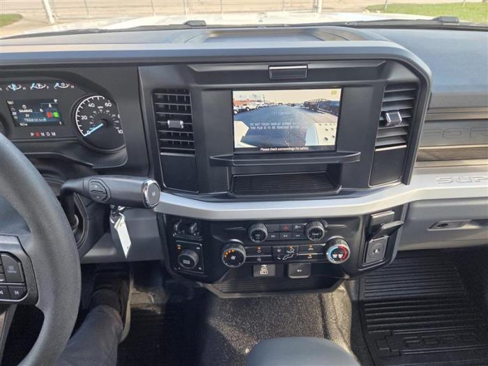 2026 Ford F-550-14