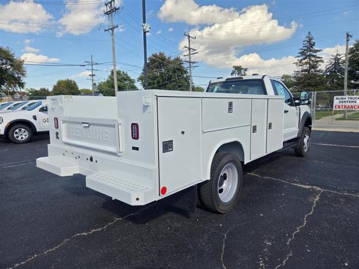 2026 Ford F-550-6